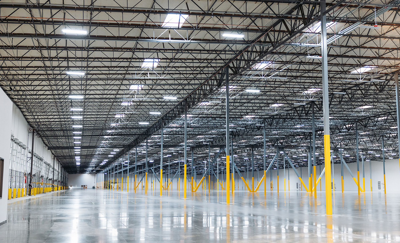 Globe Distribution Center Building Photo